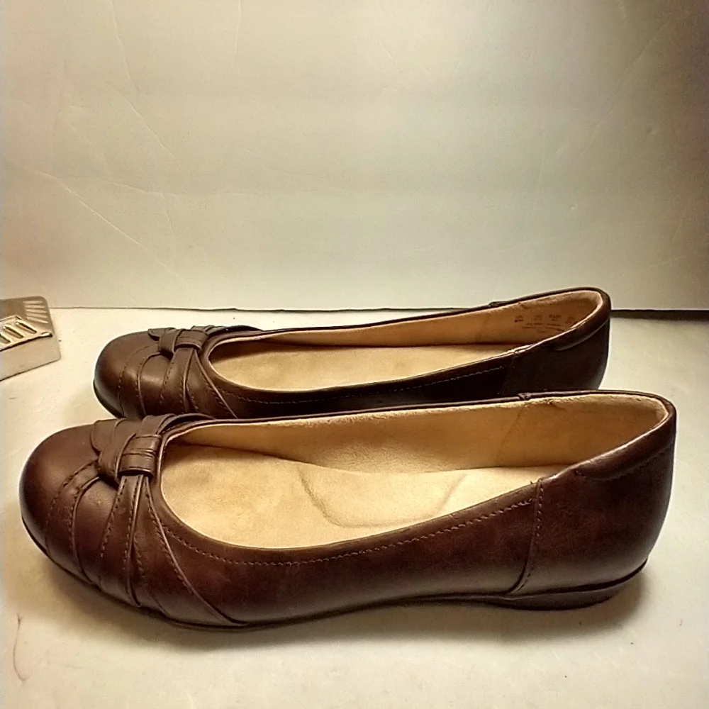 Soul Naturalizer Gift Brown Ballet Flats Women's sz 9M.